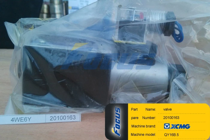 XCMG Crane spare parts QY16B.5 truck crane valve